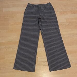 Isaac Mizrahi Gray Pinstriped Wide Leg Trousers Size 4 Business Casual Workwear